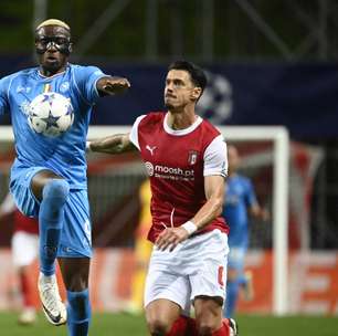 Napoli se pronuncia após postar video polêmico com Osimhen