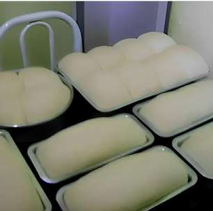Pão caseiro fácil de fazer que fica muito macio e fofinho para você não precisar comprar pão essa semana