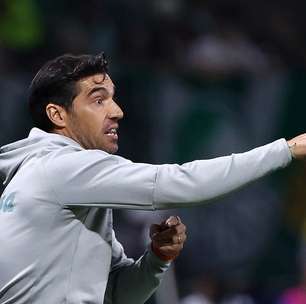Por que a imprensa brasileira é tão exigente com Abel Ferreira