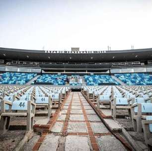 Torcida do Uruguai esgota ingressos para jogo com o Brasil, no Centenário, pelas Eliminatórias