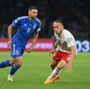 Com dois de Berardi, Itália goleia Malta e volta à zona de classificação para a Euro