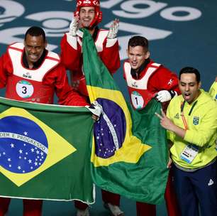 Brasil conquista medalha de ouro inédita no taekwondo por equipes no Pan-Americano