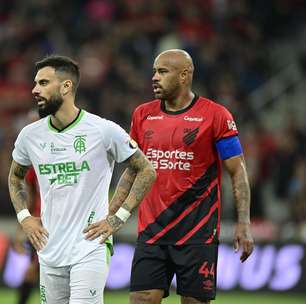 Athletico-PR vira sobre o América-MG e segue na briga pelo G4 do Brasileirão
