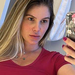 Bárbara Evans rebate críticas por deixar filha comer doce: 'Vou deixar passar vontade?'