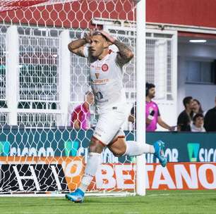 Chapecoense perde do Tombense com gol no fim e desperdiça chance de sair do Z4 da Série B