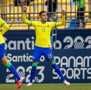 Gustavo Martins, do Grêmio, celebra gol e assistência com a Seleção no Pan-Americano