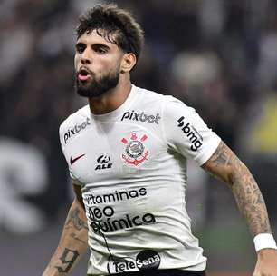 Corinthians vence Athletico-PR com frango de Bento e abre oito pontos do Z4 do Brasileirão