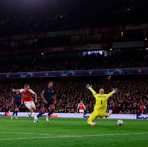 Arsenal vence Sevilla e encaminha vaga para as oitavas da Champions