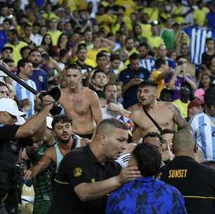 Briga entre torcedores de Brasil e Argentina atrasa início de jogo no Maracanã