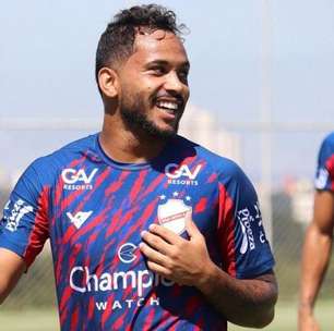 Meia do Vila Nova valoriza esforço da torcida para acompanhar o embate contra o ABC: "Nos fortalece mais ainda"
