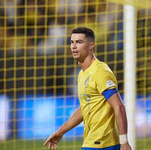 Cristiano Ronaldo faz gol antológico e Al-Nassr goleia pelo Saudita