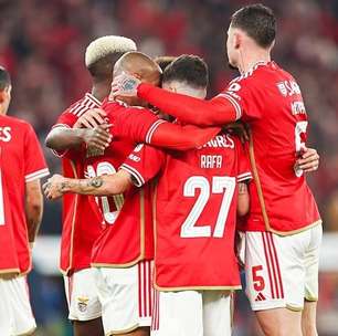Benfica desencanta no segundo tempo, bate Famalicão e vai às oitavas da Taça de Portugal