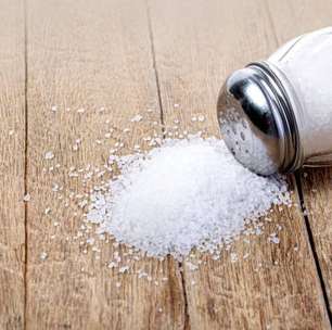 VÍDEO: Reduzir o sal ajuda a melhorar a pressão arterial