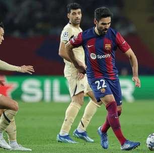 Barcelona bate o Porto de virada e avança às oitavas na Champions