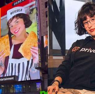 Beiçola da Privacy emplaca propaganda na Times Square, em Nova York
