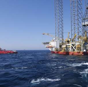 Opep anuncia novos cortes na produção de petróleo