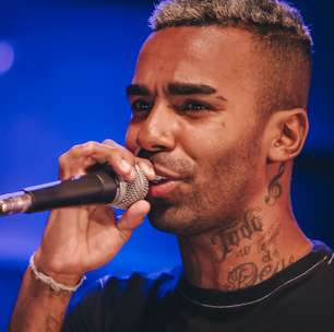 Sucesso em "Vai na Fé" MC Liro apresenta "Dubai" no Showlivre
