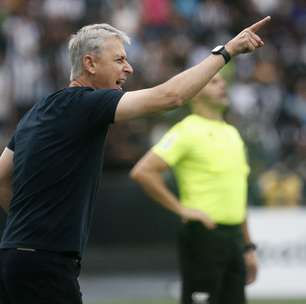 Tiago Nunes define sentimento após empate do Botafogo: 'Frustração'