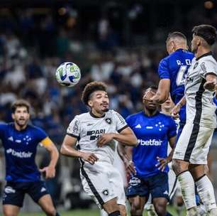 Botafogo desafia seca de vitórias e jejum contra o Cruzeiro para manter sonho do título