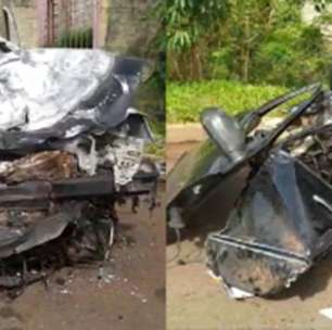 Colisão frontal deixa carros destruídos e quatro mortos