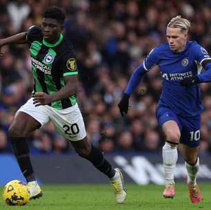 Com final de jogo dramático, Chelsea vence Brighton em casa