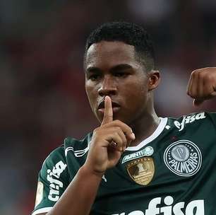 Craque e cupido? Endrick 'dá assistência' e tenta formar casal com torcedores do Palmeiras