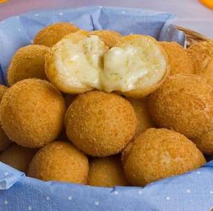 Bolinha de queijo de liquidificador: prático e fácil de fazer