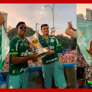 Elenco do Palmeiras comemora título do Brasileirão com torcedores na Academia de Futebol