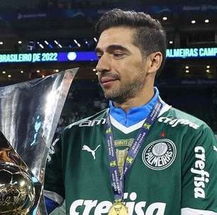 Torcedores do Palmeiras provocam rivais após permanência de Abel Ferreira: 'Chora'