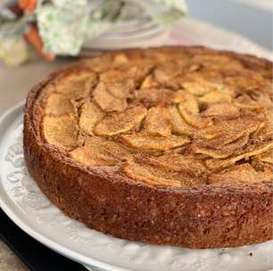 Bolo de maçã com aveia: diet, feito com água e sem trigo