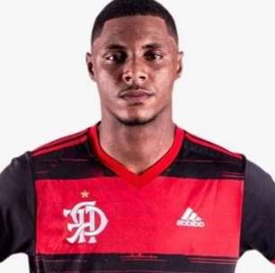 Flamengo contrata sobrevivente do incêndio no Ninho para scout