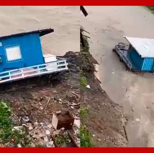 Casa inteira é levada por correnteza durante forte chuva em Manaus