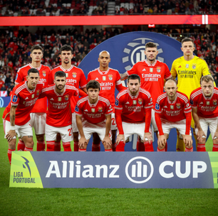 Benfica goleia time da 2ª divisão de Portugal e avança à semi da Taça da Liga
