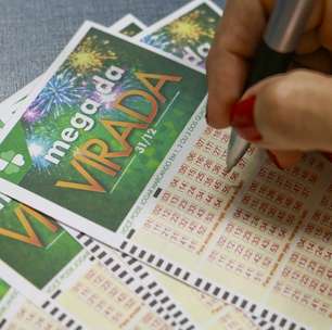 Mega da Virada: Cidade com fama de 'pé quente' tem lotéricas lotadas antes de sorteio
