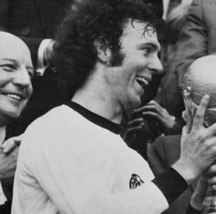 Morre, aos 78 anos, Franz Beckenbauer, lenda do futebol mundial