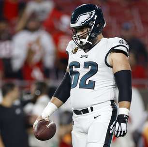 Jason Kelce, estrela do Eagles, anuncia aposentadoria da NFL depois de 13 temporadas