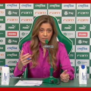 Leila diz ficar deprimida ao ver que é a única mulher na sala de troféus do Palmeiras