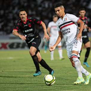 Santa Cruz vence Flamengo de Arcoverde e assume vice-liderança do Pernambucano