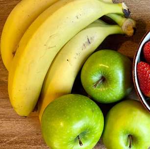 Nutricionista revela 4 frutas que ajudam a aliviar a ansiedade