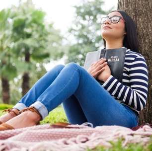 Como Fazer um Devocional: Sozinha, em Familia, Grupo e no Caderno