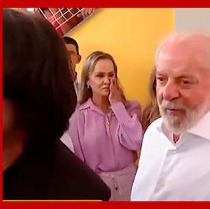 Lula se emociona ao inaugurar escola que homenageia neto falecido em 2019