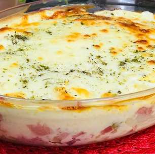 Almoço mais que delicioso com essa batata à portuguesa maravilhosa