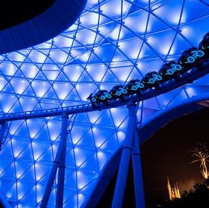 Orlando: Embarcamos na montanha-russa do TRON, no Magic Kingdom