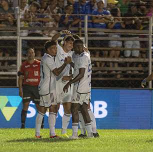 Cruzeiro vence Democrata e sonha com melhor campanha do Mineiro