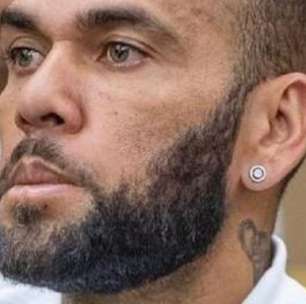 Daniel Alves é condenado, mas tem pena reduzida com ajuda de Neymar