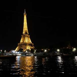 Torre Eiffel permanecerá fechada pela manhã de sábado devido à greve