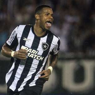 Junior Santos vira maior artilheiro do Botafogo na Libertadores ao lado de ídolos