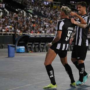Atuações do Botafogo contra Aurora-BOL: Tiquinho e Júnior Santos, espetaculares!