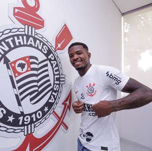 Corinthians anuncia a chegada do zagueiro Cacá, ex-Athletico