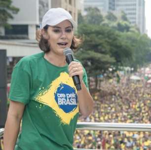 Michelle Bolsonaro receberá título de cidadã paulistana em cerimônia no Theatro Municipal